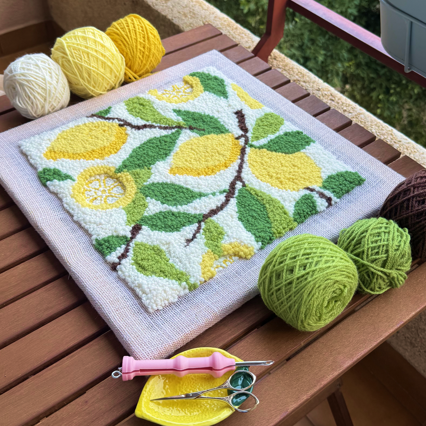 Patrón Digital Punch Needle en PDF — Mediterranean lemons