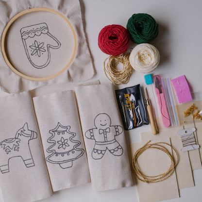 Kit de punch needle "Christmas ornaments"