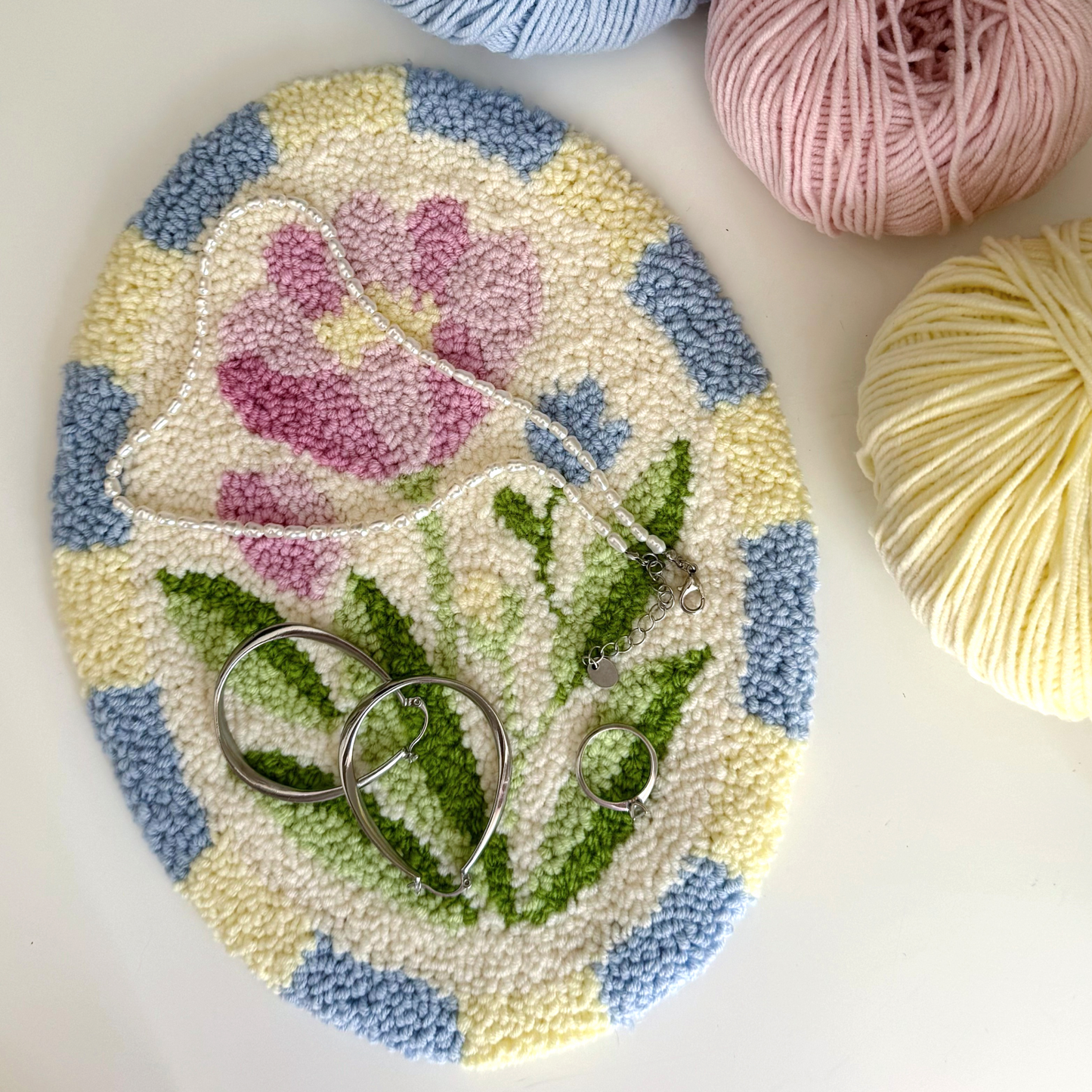 Patrón Digital Punch Needle en PDF – Soft Tulip Meadow